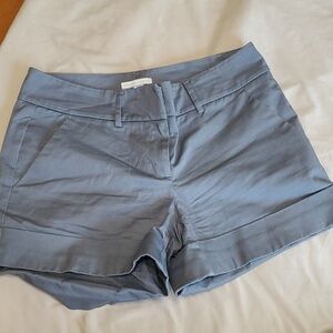 Woman's 4 new York and company grey shorts